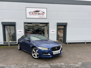 2016 Jaguar Xe 2.0 D R-Sport in Blue — image 4