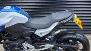 2021 BMW F 900 R 900 Euro 5 in Multicolour — image 3