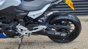 2021 BMW F 900 R 900 Euro 5 in Multicolour — image 4