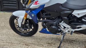 2021 BMW F 900 R 900 Euro 5 in Multicolour — image 6