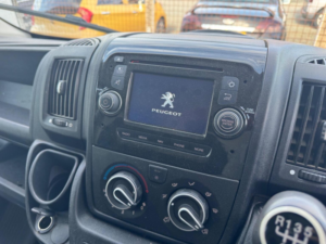 2018 Peugeot Boxer 2.0 Bluehdi 335 Professional L3 H2 Euro 6 5dr in White — image 4