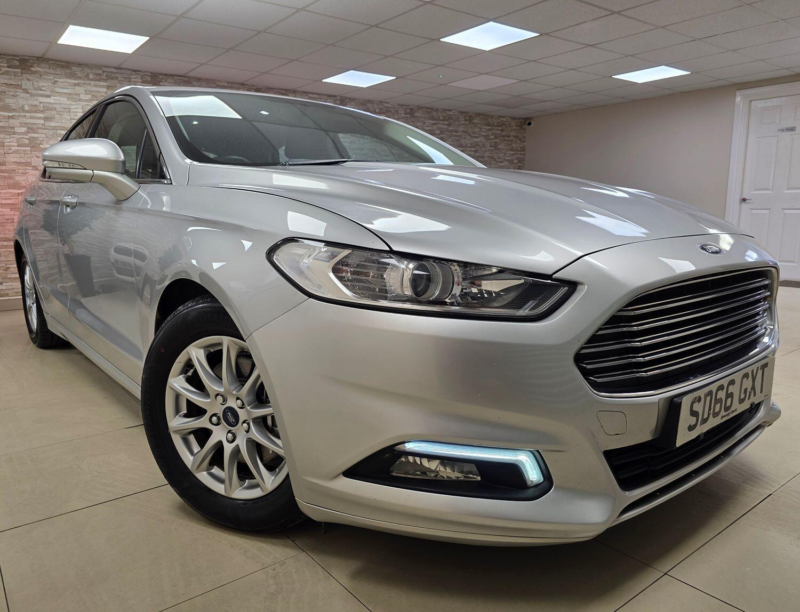 2016 Ford Mondeo 1.5 Tdci Econetic Zetec Hatchback 5dr Diesel Manual Euro 6 (s/s) (120 Ps) in Multicolour — image 1