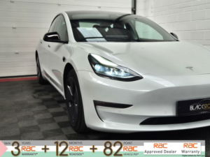 2021 Tesla Model 3 (dual Motor) Long Range in White — image 3