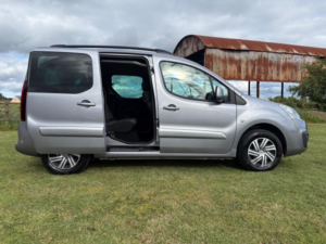 2017 Citroen Berlingo 1.6 Bluehdi Flair Multispace MPV Etg6 Euro 6 (s/s) 5dr in Grey — image 6