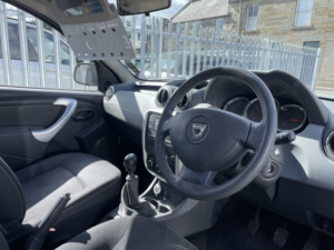 2014 Dacia Duster 1.5 Ambiance Dci 110 4x4 in White — image 5
