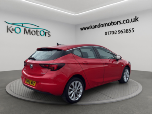 2017 Vauxhall Astra 1.0i Turbo Ecoflex Tech Line Euro 6 (s/s) 5dr in Red — image 6