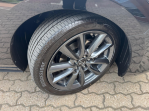 2026 Mazda Mazda3 2.5 E-Skyactiv-G Mhev Exclusive-Line Auto Euro 6 (s/s) 5dr in Black — image 2