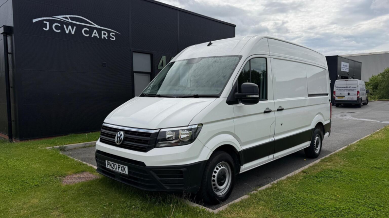 2020 Volkswagen Crafter 2.0 Tdi Cr35 Trendline Fwd Mwb Euro 6 (s/s) 5dr in White — image 1