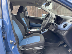 2015 Hyundai I10 1.2 Premium Euro 5 5dr in Blue — image 3