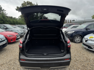 2019 Nissan Qashqai 1.3 Dig-T N-Connecta in Black — image 5