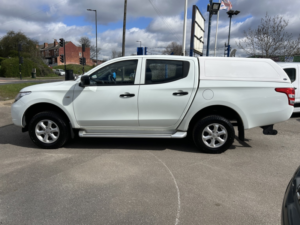 2019 Mitsubishi L200 2.4 Di-D Dc 4life Double Cab in White — image 6