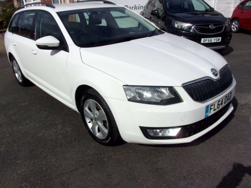 2014 Skoda Octavia 1.6 Tdi Se Business Greenline Iii in White — image 1