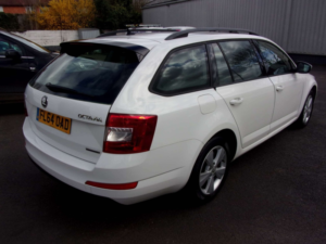 2014 Skoda Octavia 1.6 Tdi Se Business Greenline Iii in White — image 4