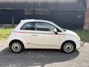 2012 Fiat 500 1.2 500 1.2 Lounge (start Stop) in White — image 6