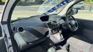 2018 Renault Kangoo Maxi Kangoo I Maxi Van Z.e 33 Business Electric Automatic White Lwb 6dr No Vat+work Ready in White — image 2