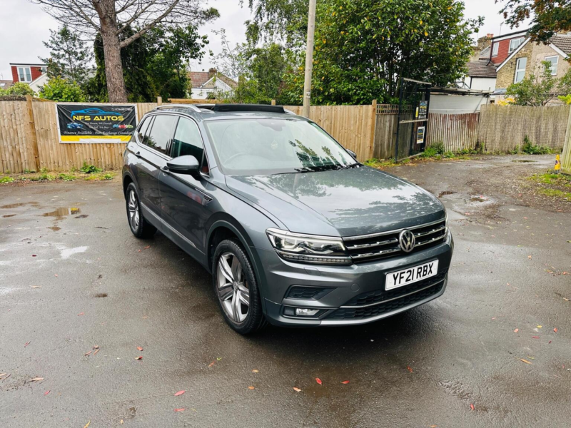 2020 Volkswagen Tiguan Allspace 1.5 Tsi Evo Sel DSG Euro 6 (s/s) 5dr in Grey — image 1