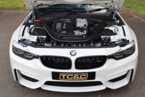 2020 BMW M4 3.0 Biturbo Gpf Competition Coupe 2dr Petrol Dct Euro 6 (s/s) (450 Ps) in White — image 5