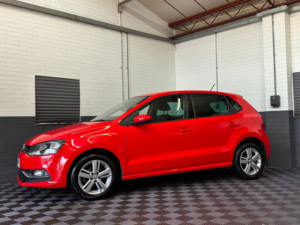 2017 Volkswagen Polo 1.0 Bluemotion Tech Match Hatchback 5dr Petrol Manual Euro 6 (s/s) (60 Ps) in Red — image 4