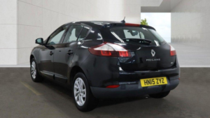 2015 Renault Megane 1.5 Dci Energy Dynamique Tomtom Euro 5 (s/s) 5dr in Black — image 3