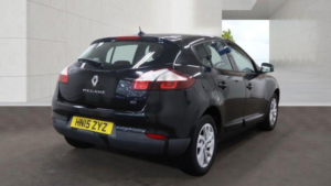2015 Renault Megane 1.5 Dci Energy Dynamique Tomtom Euro 5 (s/s) 5dr in Black — image 4