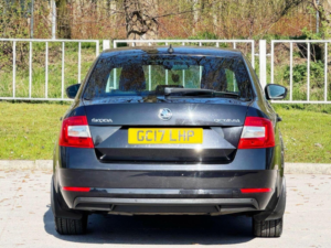 2017 Skoda Octavia 1.6 Tdi Se L Euro 6 (s/s) 5dr in Black — image 6