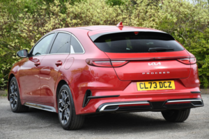 2024 Kia Proceed 1.5 T-Gdi Gt-Line Shooting Brake 5dr Petrol Manual Euro 6 (s/s) (158 Bhp) in Red — image 3