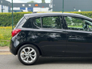 2017 Vauxhall Corsa 1.4i Ecoflex Sri Euro 6 5dr in Black — image 6
