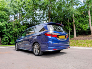 2019 Honda Odyssey Hybrid Absolute Ex Honda Sensing in Blue — image 5