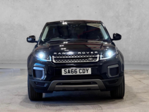 2016 Land Rover Range Rover Evoque 2.0 Ed4 Se Fwd Euro 6 (s/s) 5dr in Black — image 2