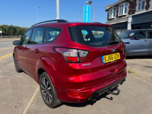 2016 Ford Kuga 1.5t Ecoboost St-Line Euro 6 (s/s) 5dr in Red — image 3
