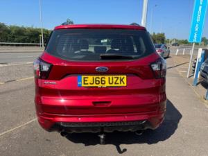 2016 Ford Kuga 1.5t Ecoboost St-Line Euro 6 (s/s) 5dr in Red — image 4