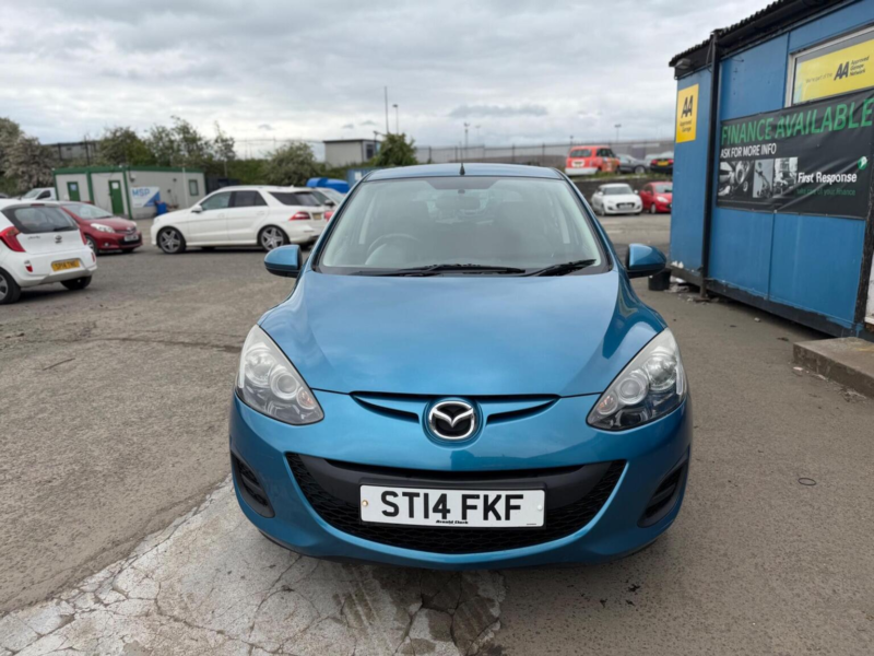 2014 Mazda Mazda2 1.3 Tamura Euro 5 5dr in Blue — image 1