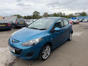 2014 Mazda Mazda2 1.3 Tamura Euro 5 5dr in Blue — image 3