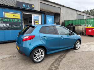 2014 Mazda Mazda2 1.3 Tamura Euro 5 5dr in Blue — image 5