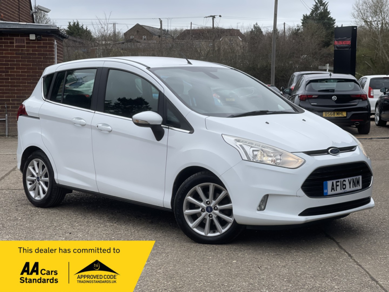 2016 Ford B-Max 1.6 Titanium in White — image 1