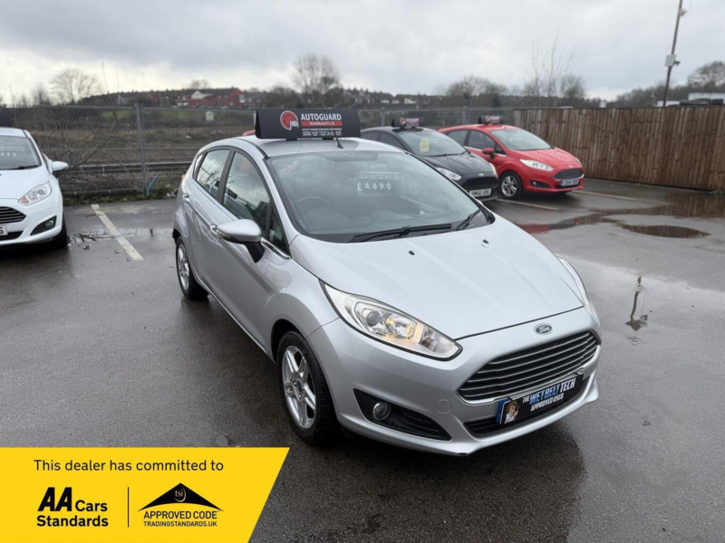 2013 Ford Fiesta 1.0t Ecoboost Zetec Euro 5 (s/s) 5dr in Silver — image 1