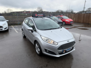 2013 Ford Fiesta 1.0t Ecoboost Zetec Euro 5 (s/s) 5dr in Silver — image 6