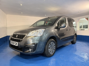 2019 Peugeot Partner