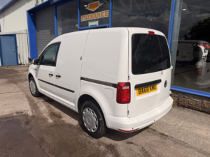 2019 Volkswagen Caddy 2.0 Tdi C20 Startline Panel Van 5dr Diesel Manual Euro 6 102 Ps in White — image 4