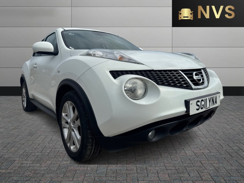 2011 Nissan Juke 1.6 Tekna in White — image 1