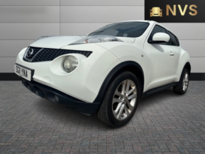 2011 Nissan Juke 1.6 Tekna in White — image 3