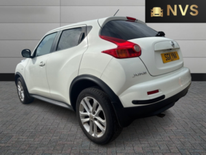 2011 Nissan Juke 1.6 Tekna in White — image 5