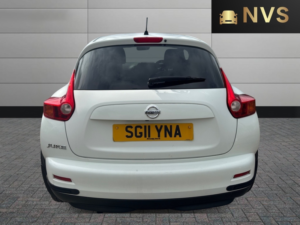 2011 Nissan Juke 1.6 Tekna in White — image 6