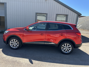 2017 Renault Kadjar 1.2 Dynamique Nav Tce 130 in Red — image 6