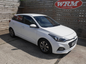 2019 Hyundai I20 1.2 Se Launch Edition Hatchback 5dr Petrol Manual Euro 6 (s/s) (84 Ps) in White — image 3