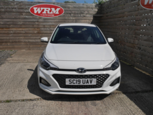 2019 Hyundai I20 1.2 Se Launch Edition Hatchback 5dr Petrol Manual Euro 6 (s/s) (84 Ps) in White — image 4