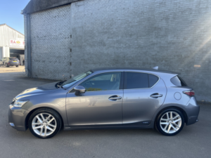 2015 Lexus Ct 1.8 200h Premier in Grey — image 5