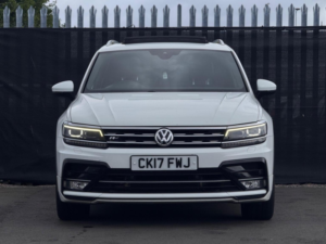 2017 Volkswagen Tiguan 2.0 Tdi Bluemotion Tech R-Line Euro 6 (s/s) 5dr in White — image 4
