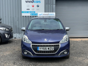 2016 Peugeot 208 1.2 Puretech Allure Euro 6 5dr in Blue — image 5
