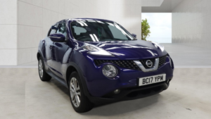 2017 Nissan Juke 1.2 Dig-T N-Connecta Blue 5dr 1 Owner+satnav+9 Stamps in Blue — image 3